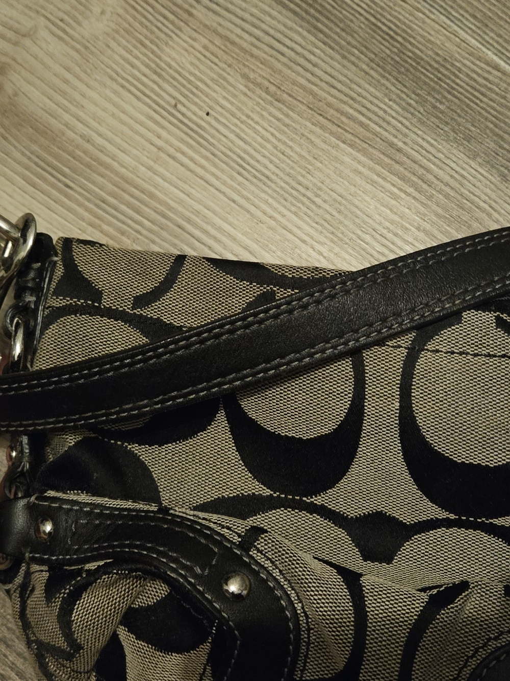 Coach Black and Beige Signature Logo Shoulder Bag - Picture 5 of 5